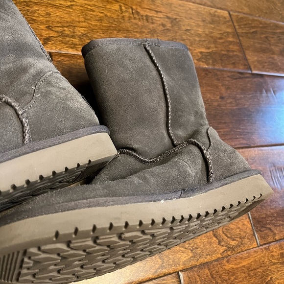 Koolaburra by UGG Size 7 - Picture 4 of 11